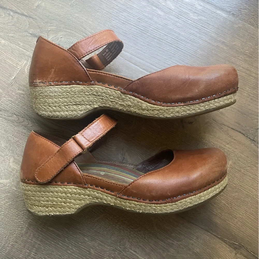 Dansko Brown Espadrilles - Picture 2 of 12